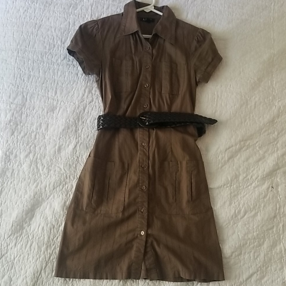 Button up dress with belt